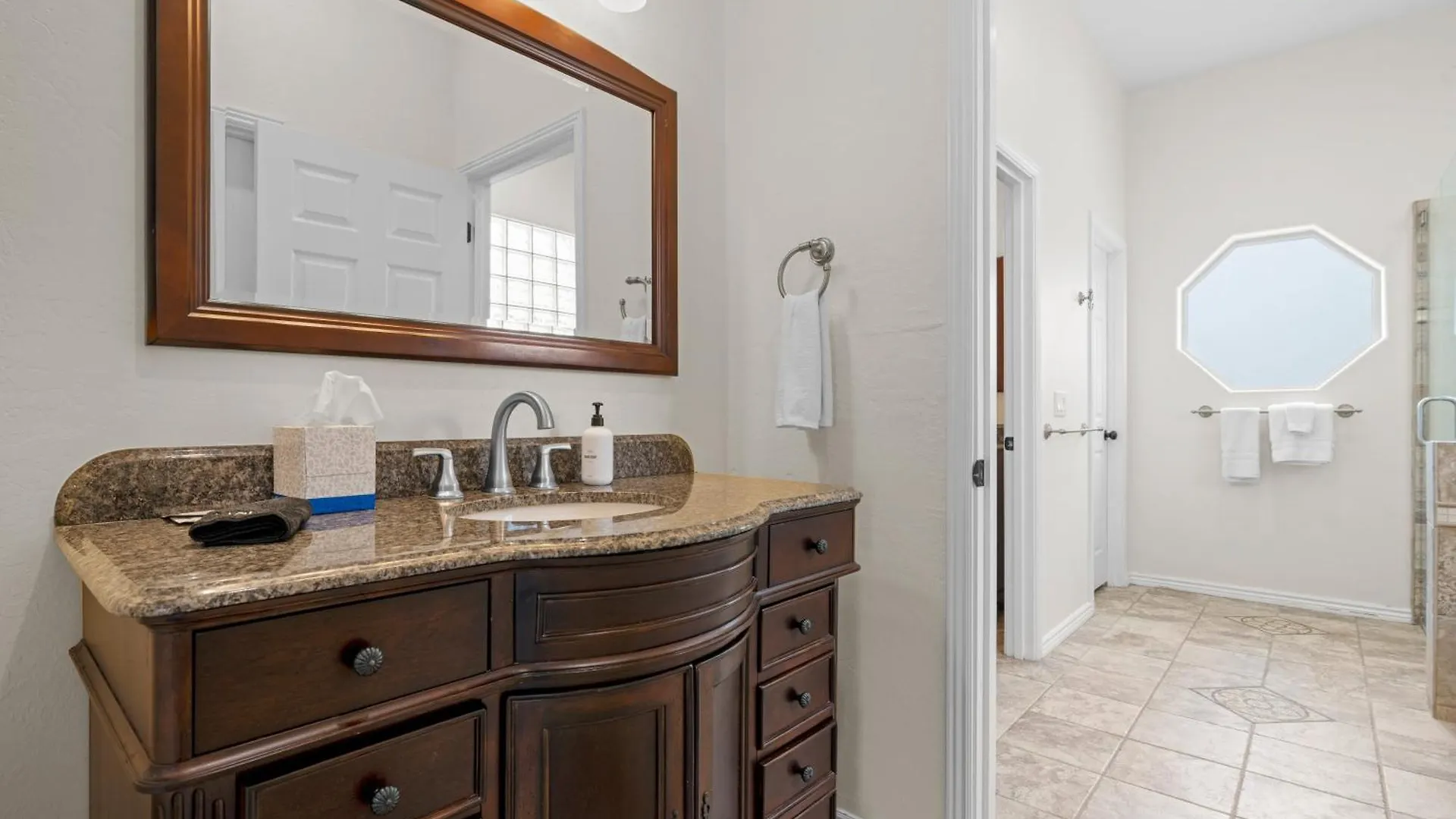 Pickleball Cornhole Basketball Court Tons Of Space At Paradise Heights Retreat Scottsdale