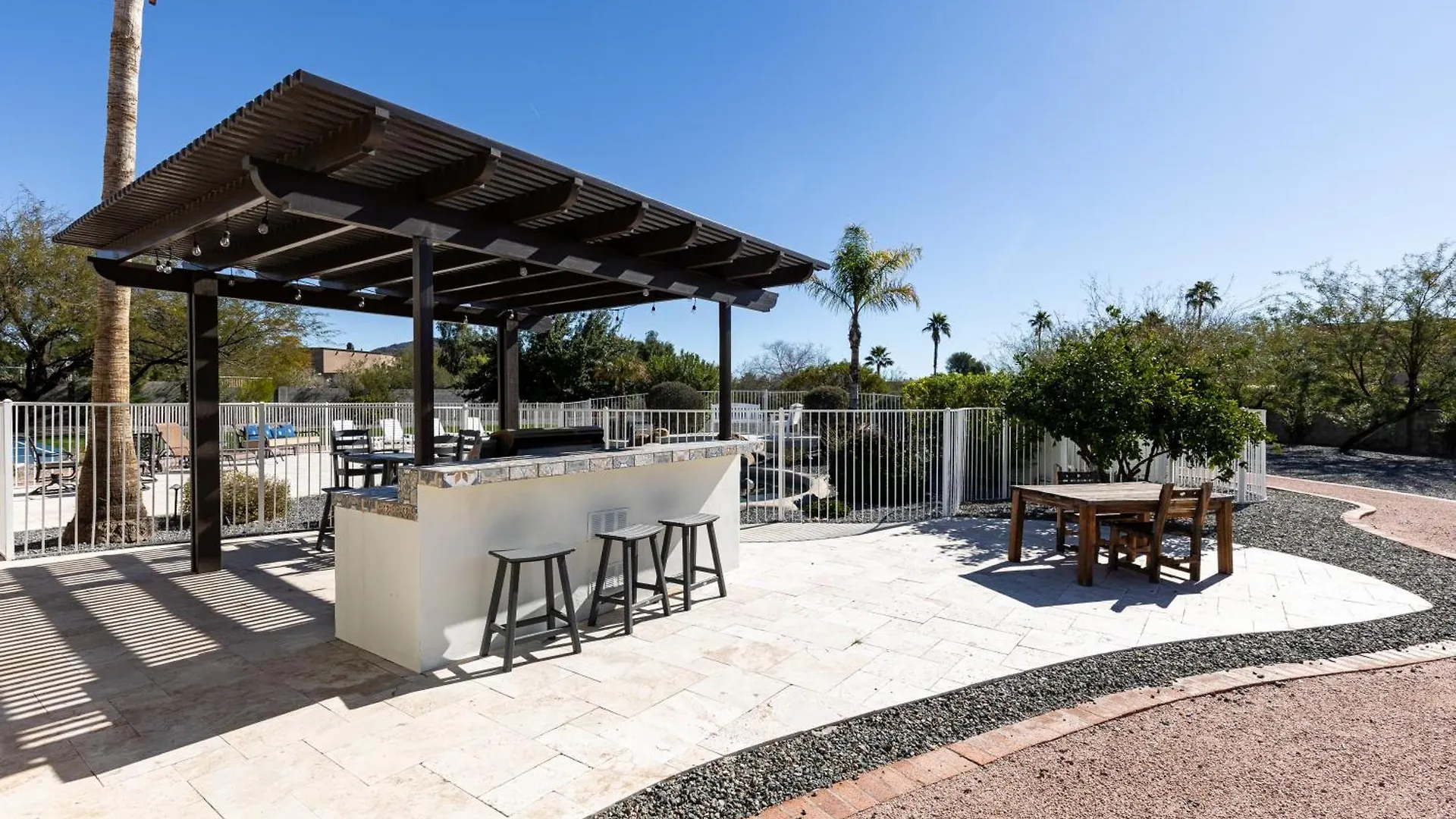 Pickleball Cornhole Basketball Court Tons Of Space At Paradise Heights Retreat Scottsdale Сasa de vacaciones